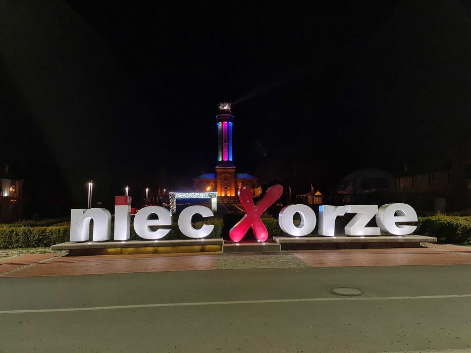 Uroczy apartament z ogródkiem blisko plaży i latarni Niechorze