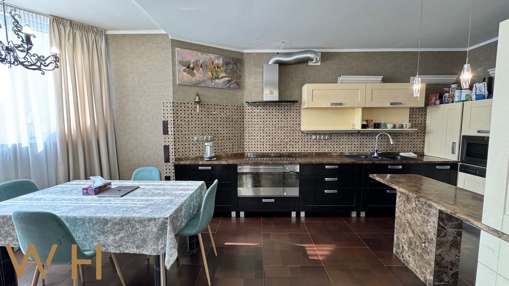 Продаж пентхаусу 239m² 5 кім. Вул. Срібнокільська 22, Осокорки Позняки