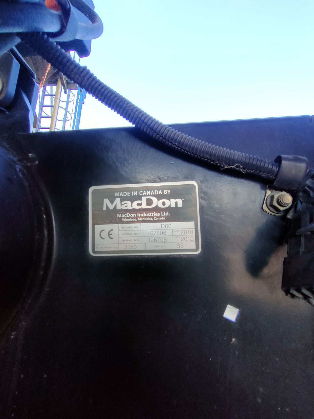 Header zbożowy MacDon
