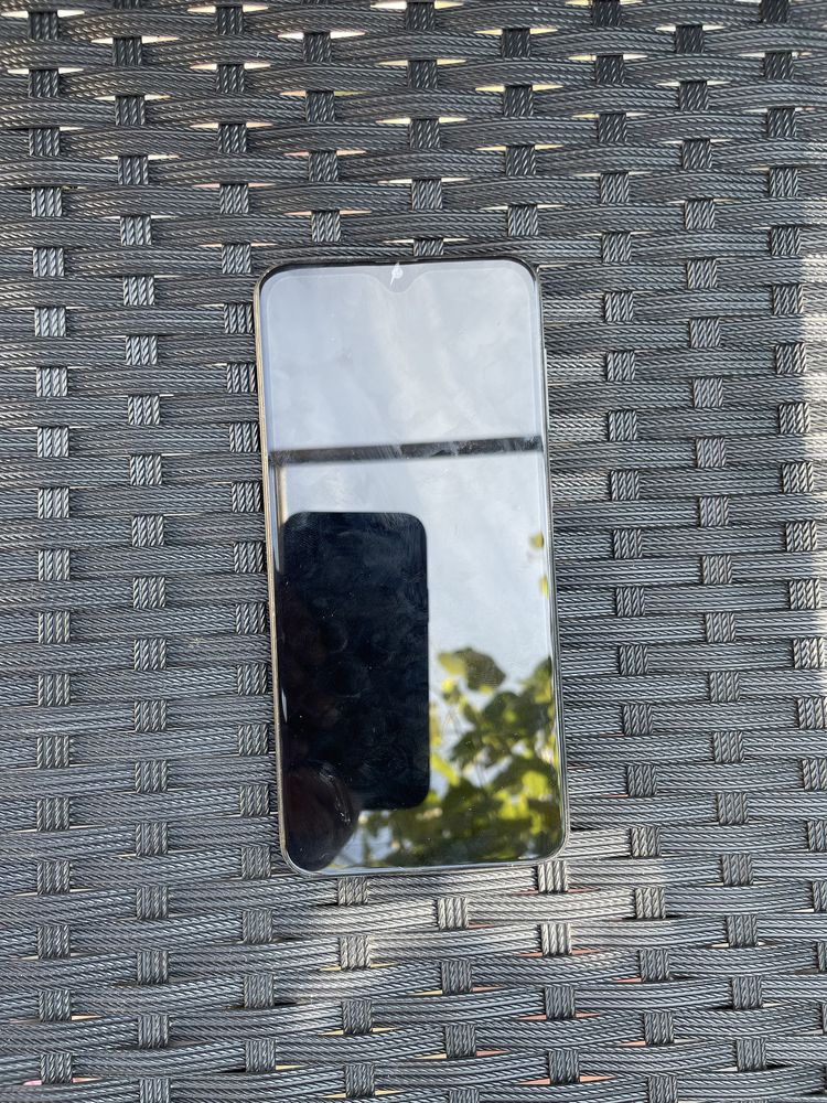 Samsung a20 3/32