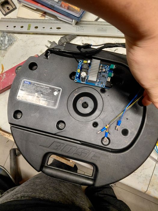tuba subwoofer bose + wzmacniacz