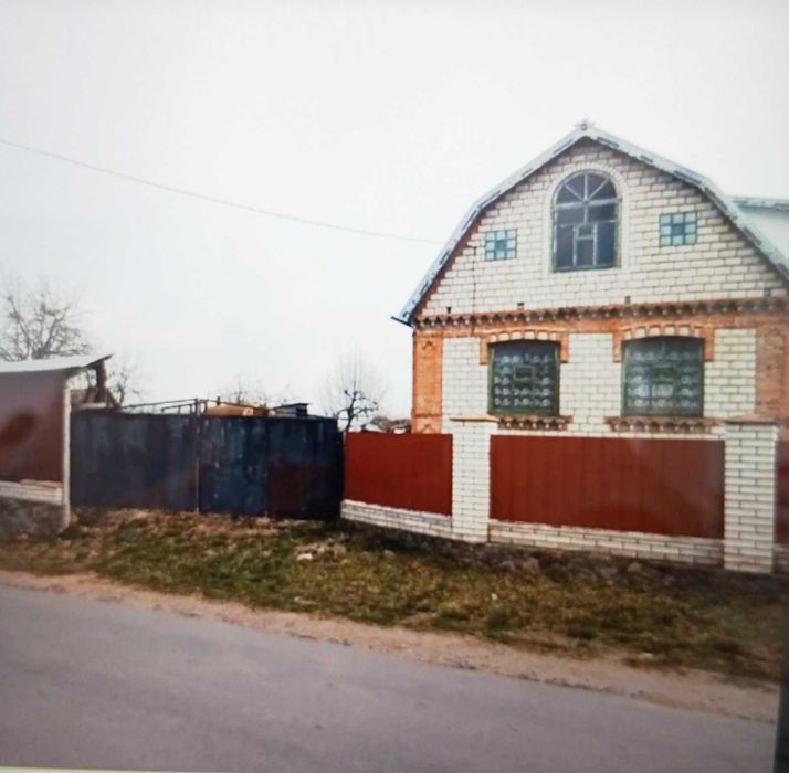 (8) Продам будинок в с. Юзвин (Некрасово) 2741