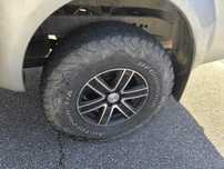 Jantes 16 e pneus 285 - 75 - 16