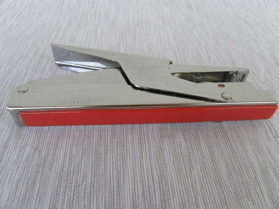 Agrafador alicate Sanho 150P