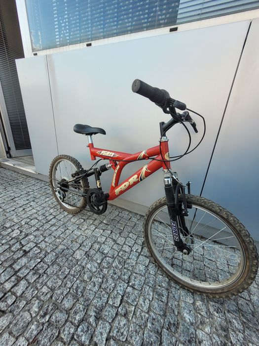 Bicicleta de criança de 8 a 10 anos