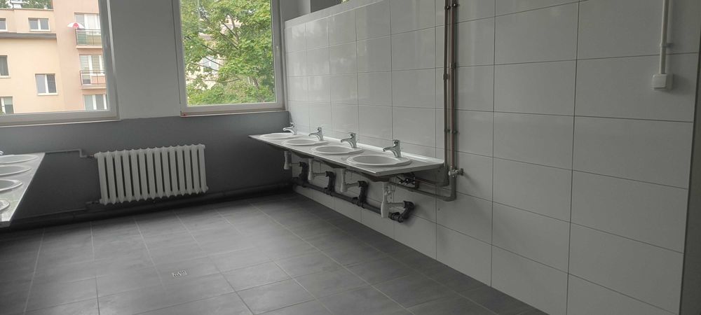 Remonty, instalacje elektryczne , hydrauliczne , gazowe , malowanie.