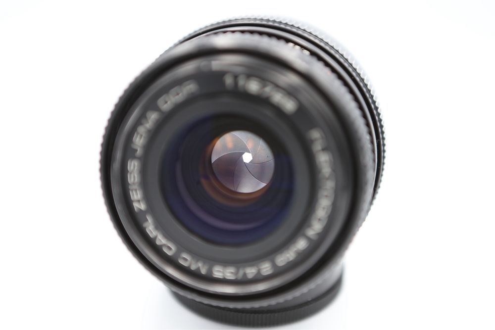 Carl Zeiss Jena Flektogon MC 35 2.4 M42 + etui