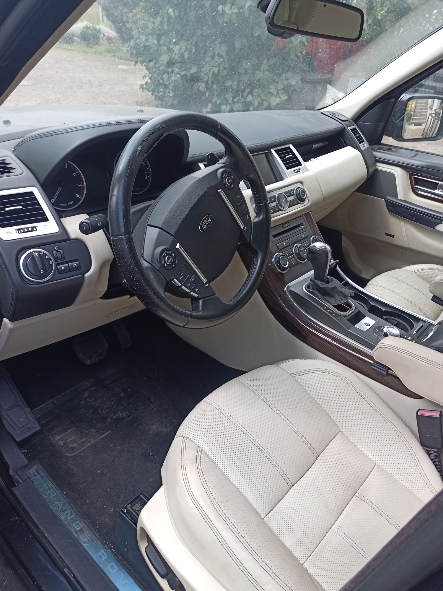 Range Rover Land Rover Sport
