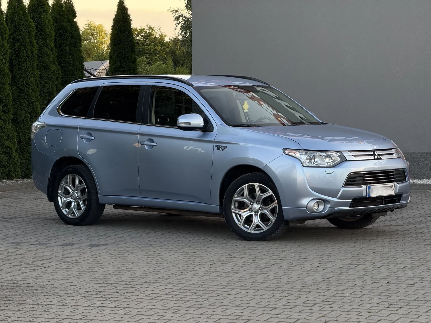 Mitsubishi Outlander Outlander PHEV 2.0 203KM Nawigacja skóra Kamera