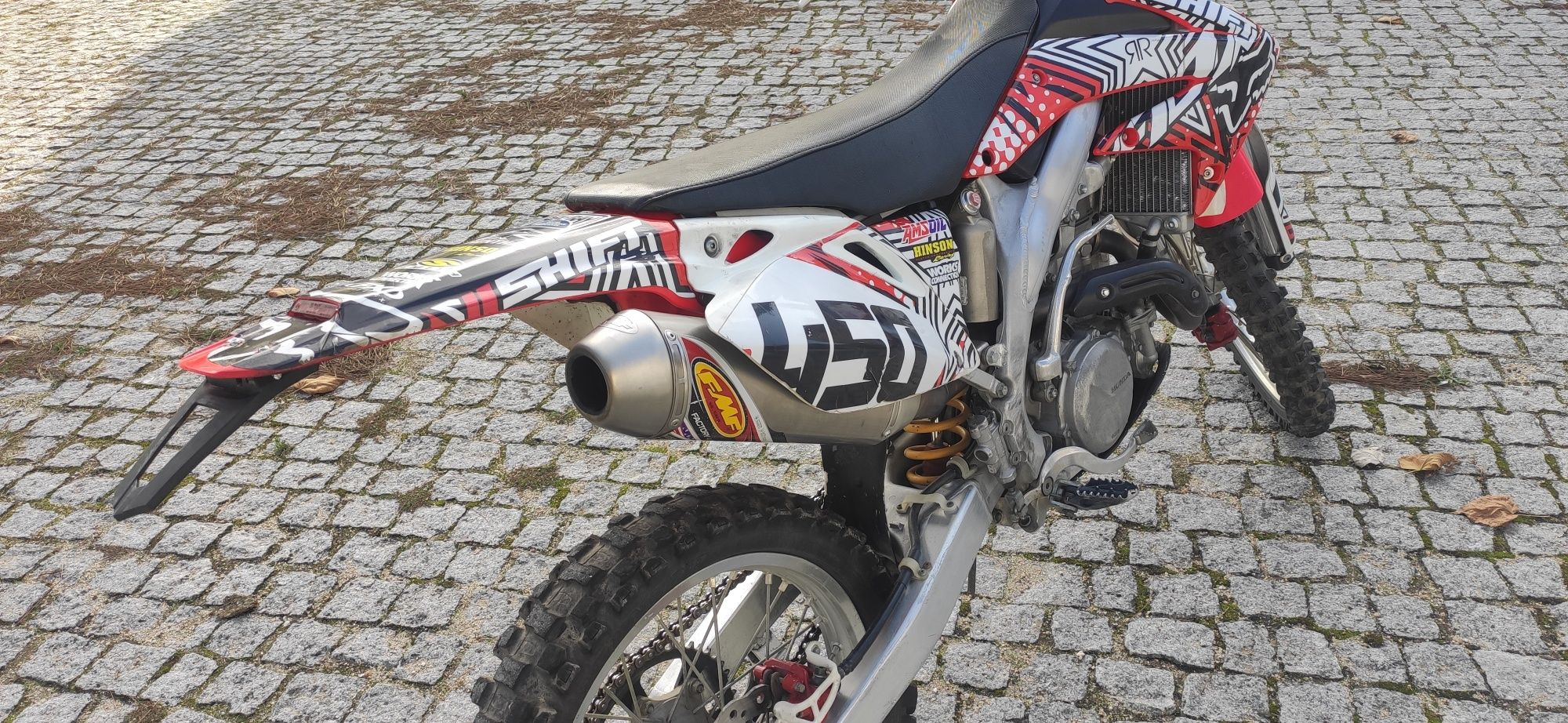 Crf 450 x matrícula