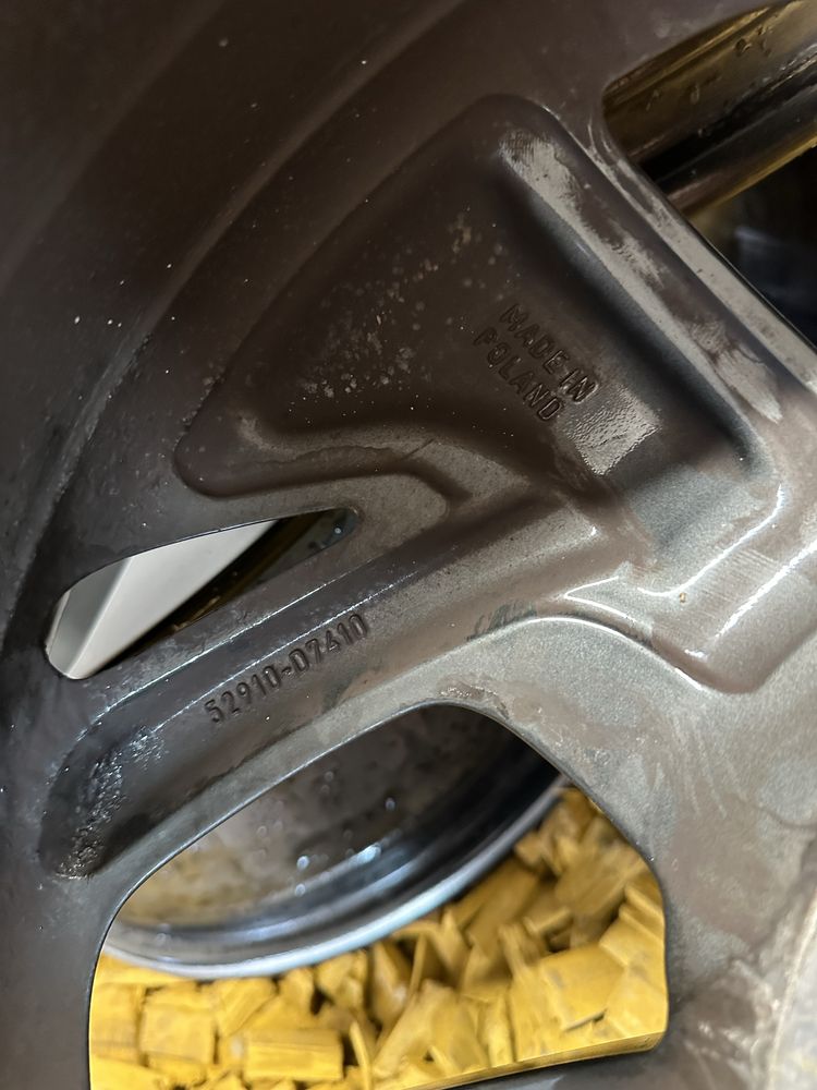 Oryginalne felgi hyundai tuscon 19 cali 5x114,3 kia mazda oem i30 i40