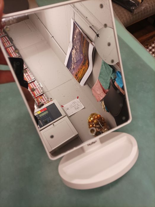 Lusterko podswietlane hoffen