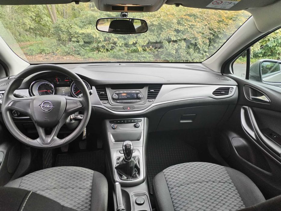 Opel Astra K 2016r. 1.6 diesel