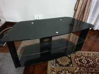 Movel de TV metálico e vidro, como novo