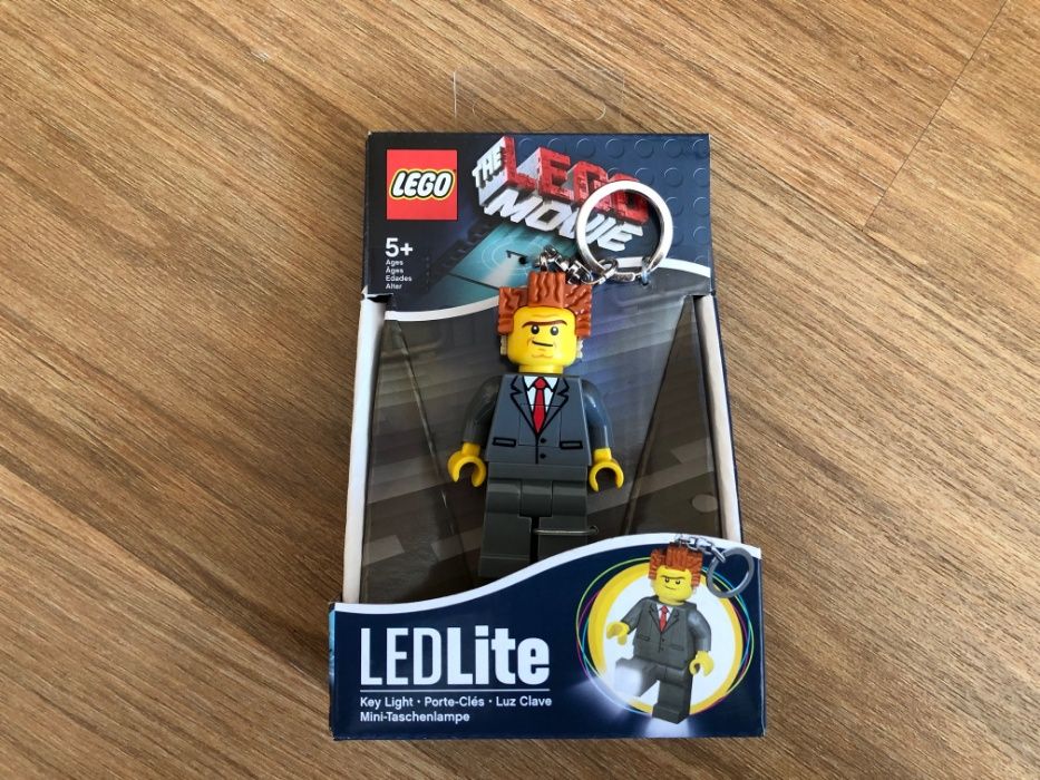 Lego Movie - LED Lite - Porta-Chaves President Business - Novo Selado