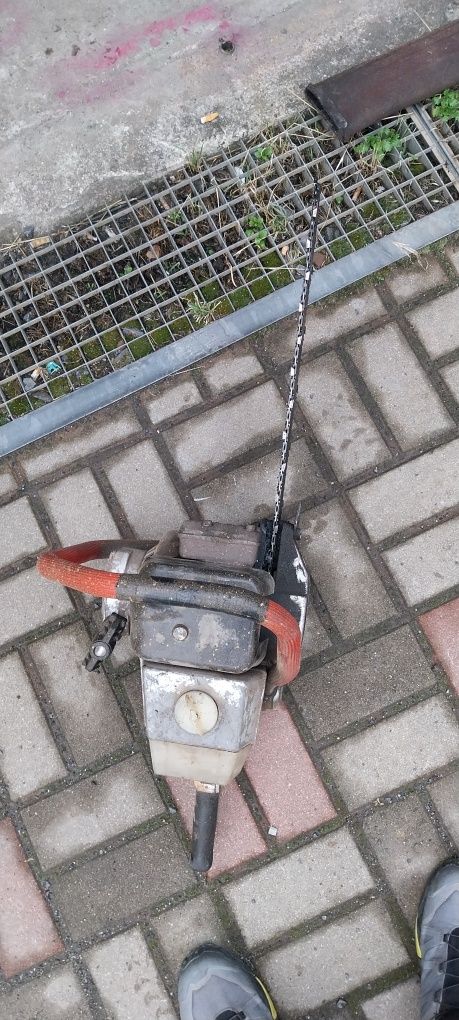 Piła spalinowa dolpima
