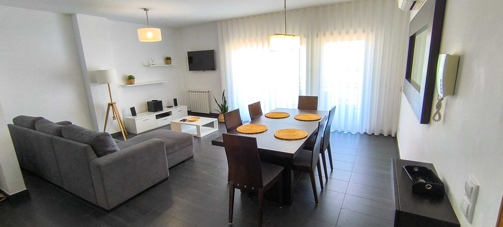 Apartamento T3 c/ Piscina em São Martinho do Porto