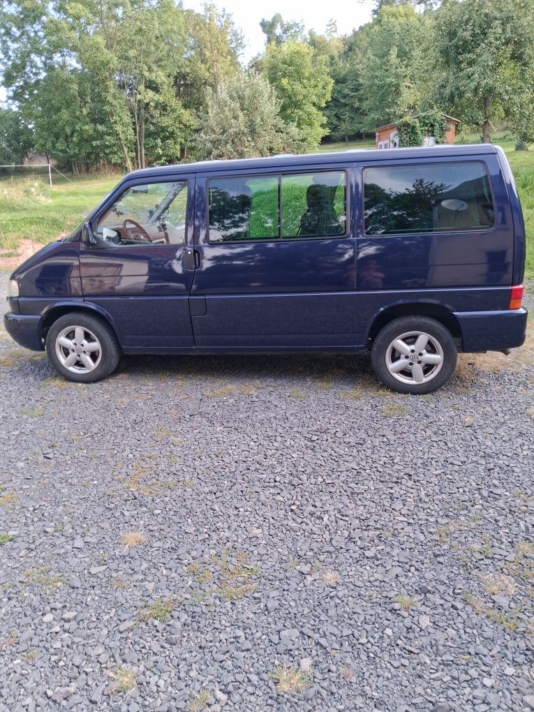 Vw t4 Multivan 2.5 tdi 151km REZERWACJA