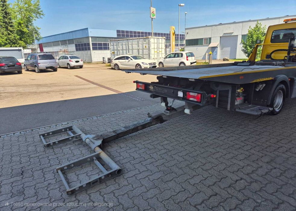 Iveco Daily 70C18 2017 Pomoc drogowa autolaweta brygadowa 7 osób 210KM