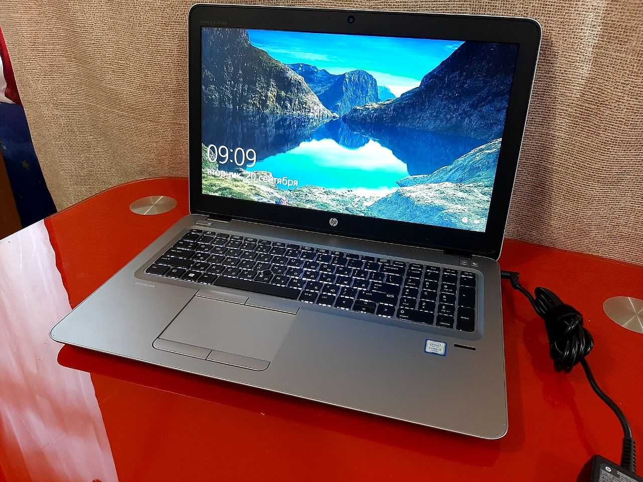 Игровой HP /FULL HD/Core i5-7300U/SSD-512gb/DDR4-16ГБ/