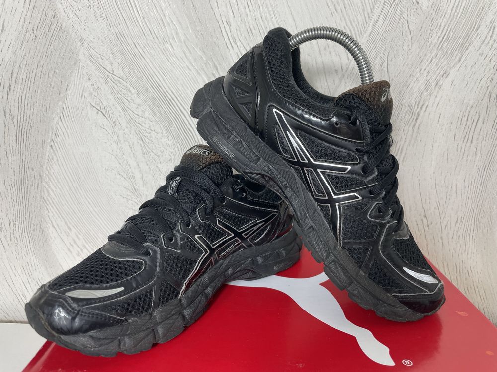 Продам кроссовки Asics Gel-Kayano 21