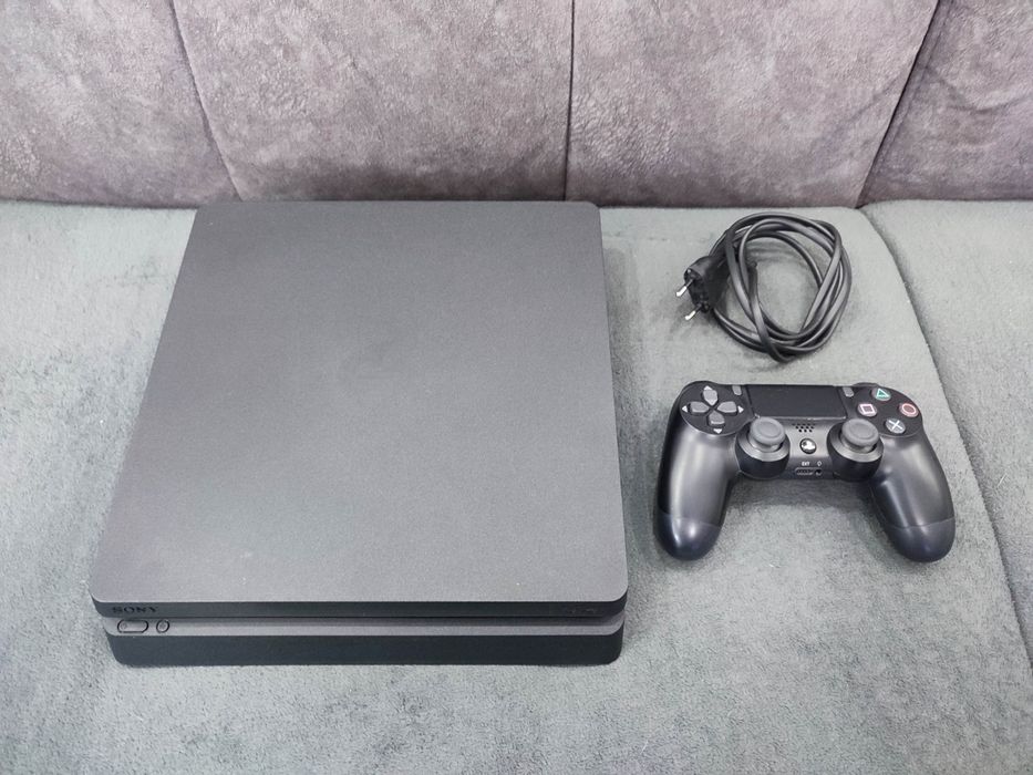 Konsola PlayStation 4 500gb FC26