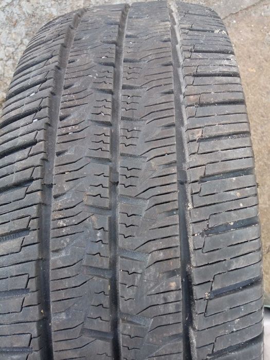 235 65 R 16 C   Continental Vancontactseason  2 sztuki