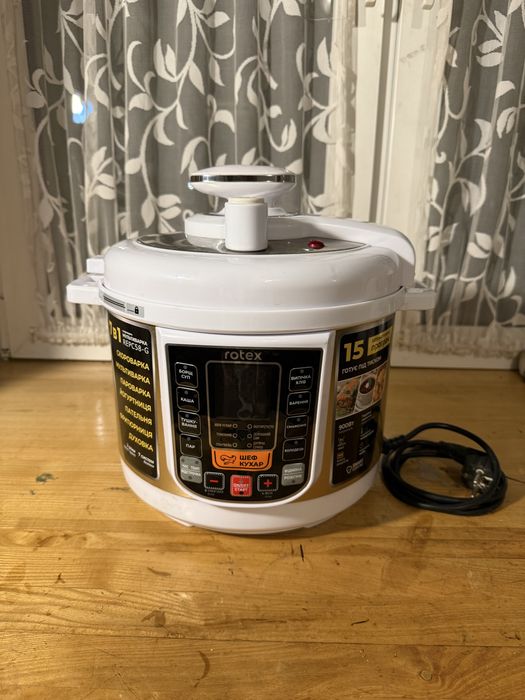 Мультиварка-скороварка ROTEX REPC58-G