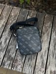 Чоловіча сумка через плече Guess/Чоловічий месенджер Guess/Бананка