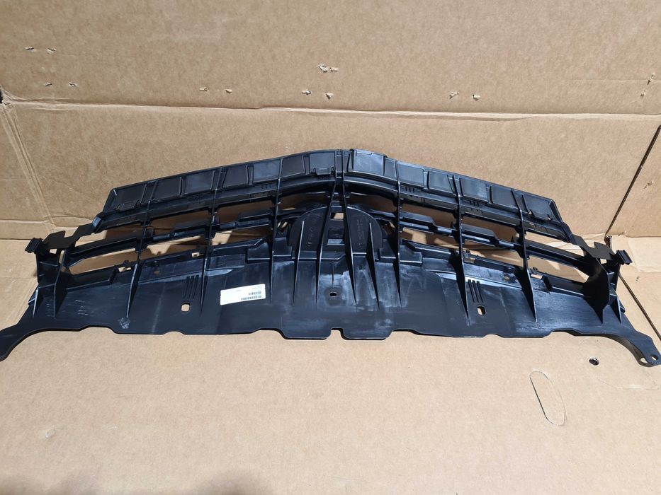 Grill atrapa przód przednia TOYOTA AURIS I LIFT 10-13 NOWA