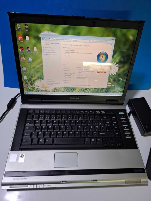 Toshiba M70 intel windows HDD160gb