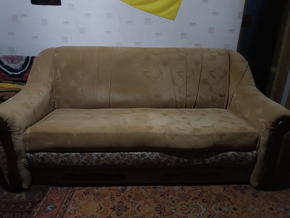 Диван двоспальний