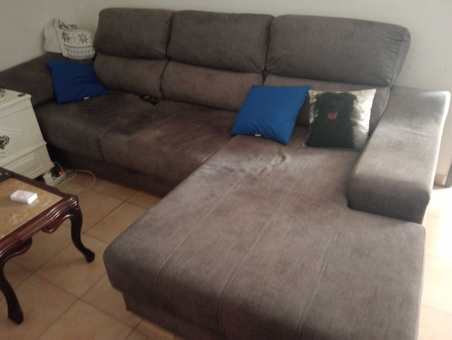 Sofá chaise cinzento