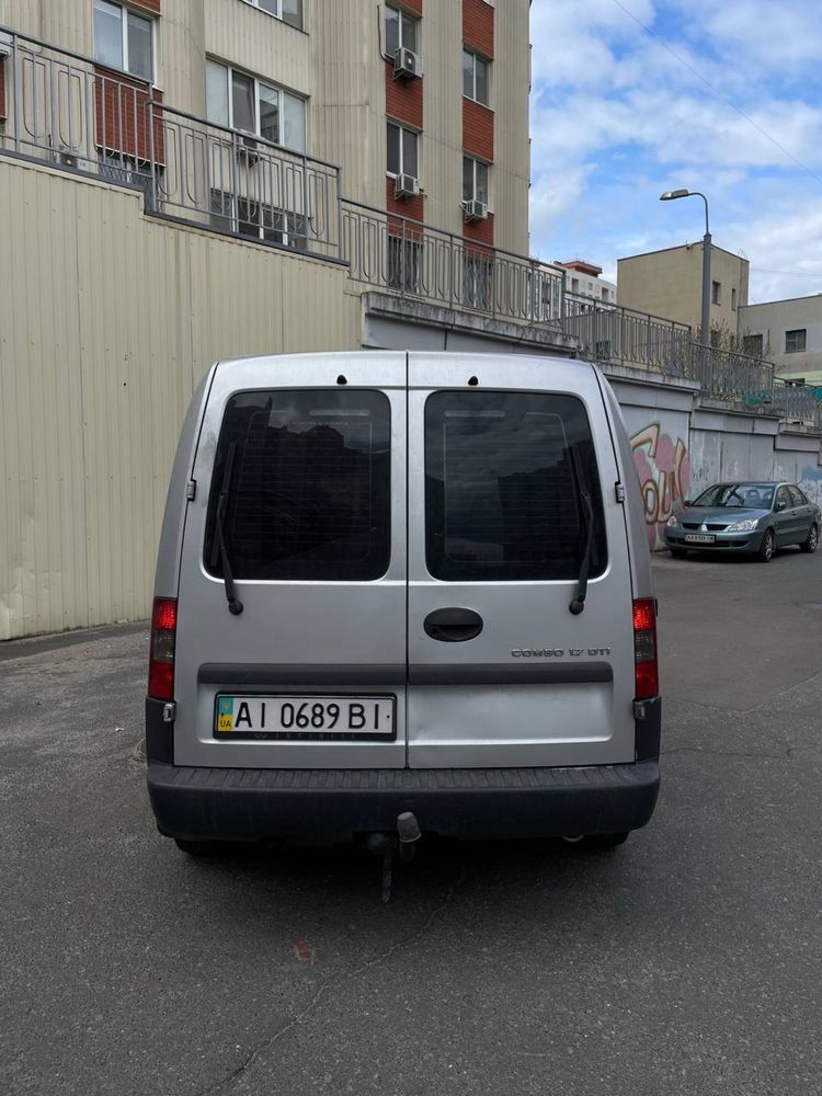 Продам Opel Combo