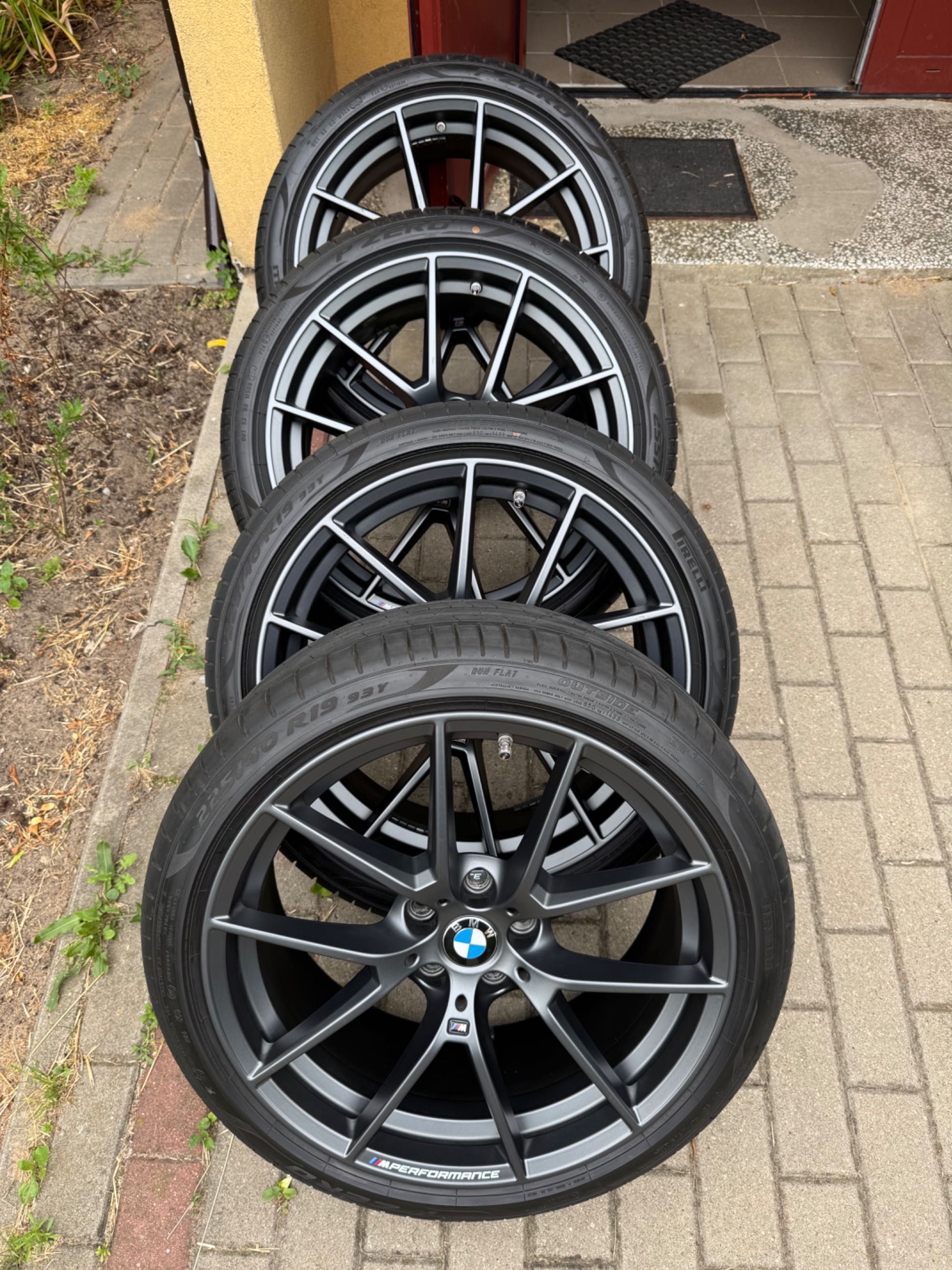 BMW 2/3/4 Gx M Performance  Y898 komplet PIRELLI lato CONTINENTAL zima