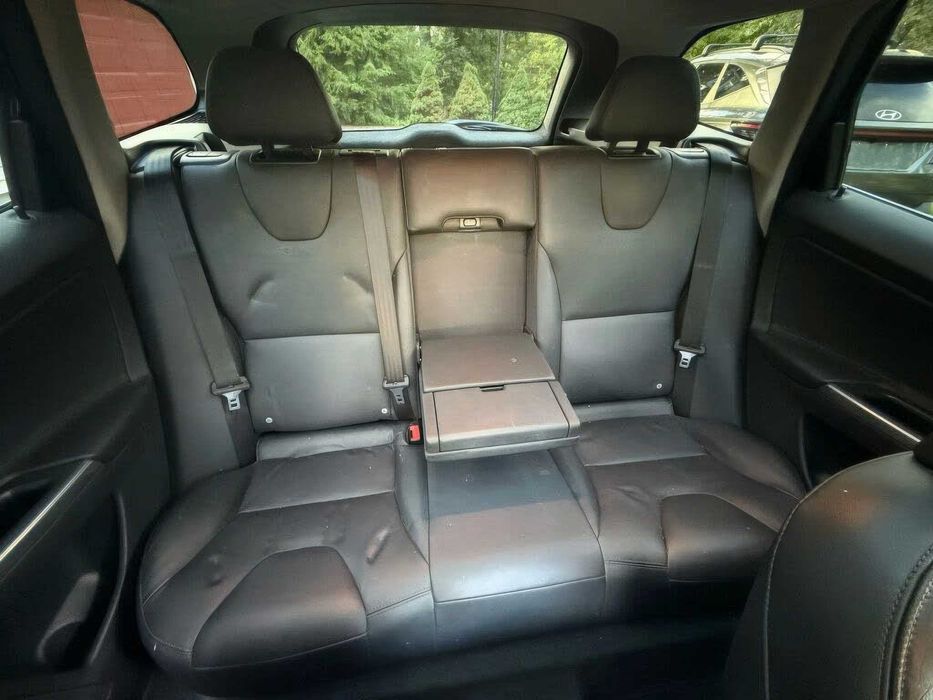 Volvo XC60 T6      2016