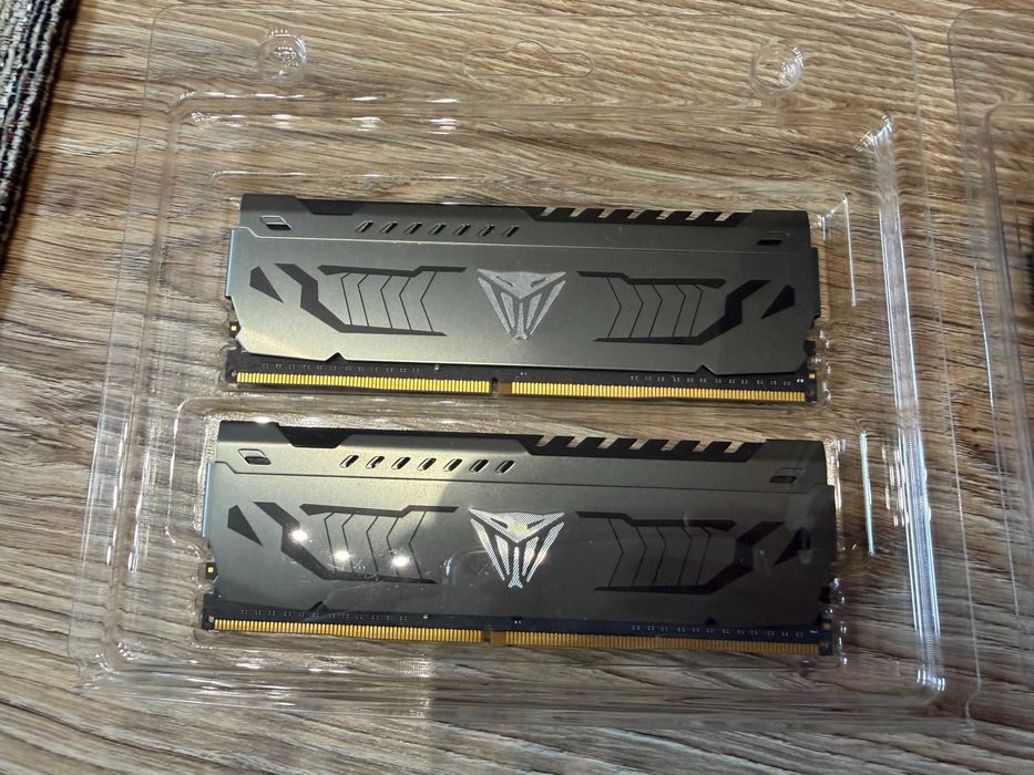 Pamięć RAM Patriot Viper Steel 4400 MHz CL 19 4x8GB (32GB) DDR4
