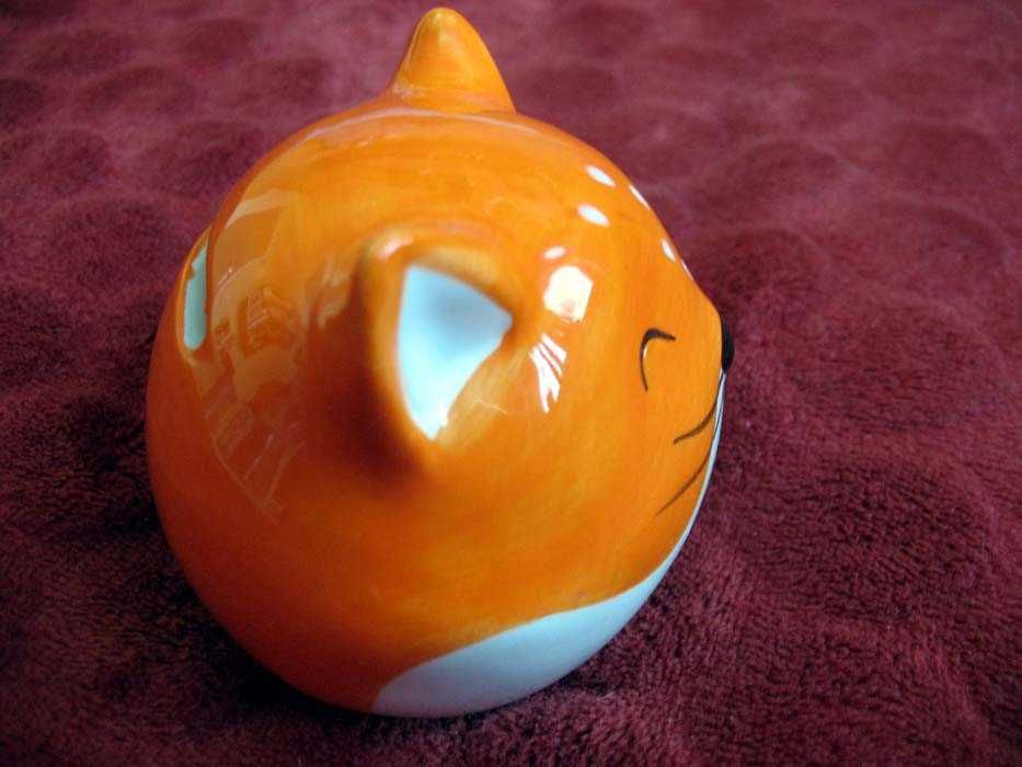 Lis - rudzielec - skarbonka - 7 x 9 x 7 cm Porcelana