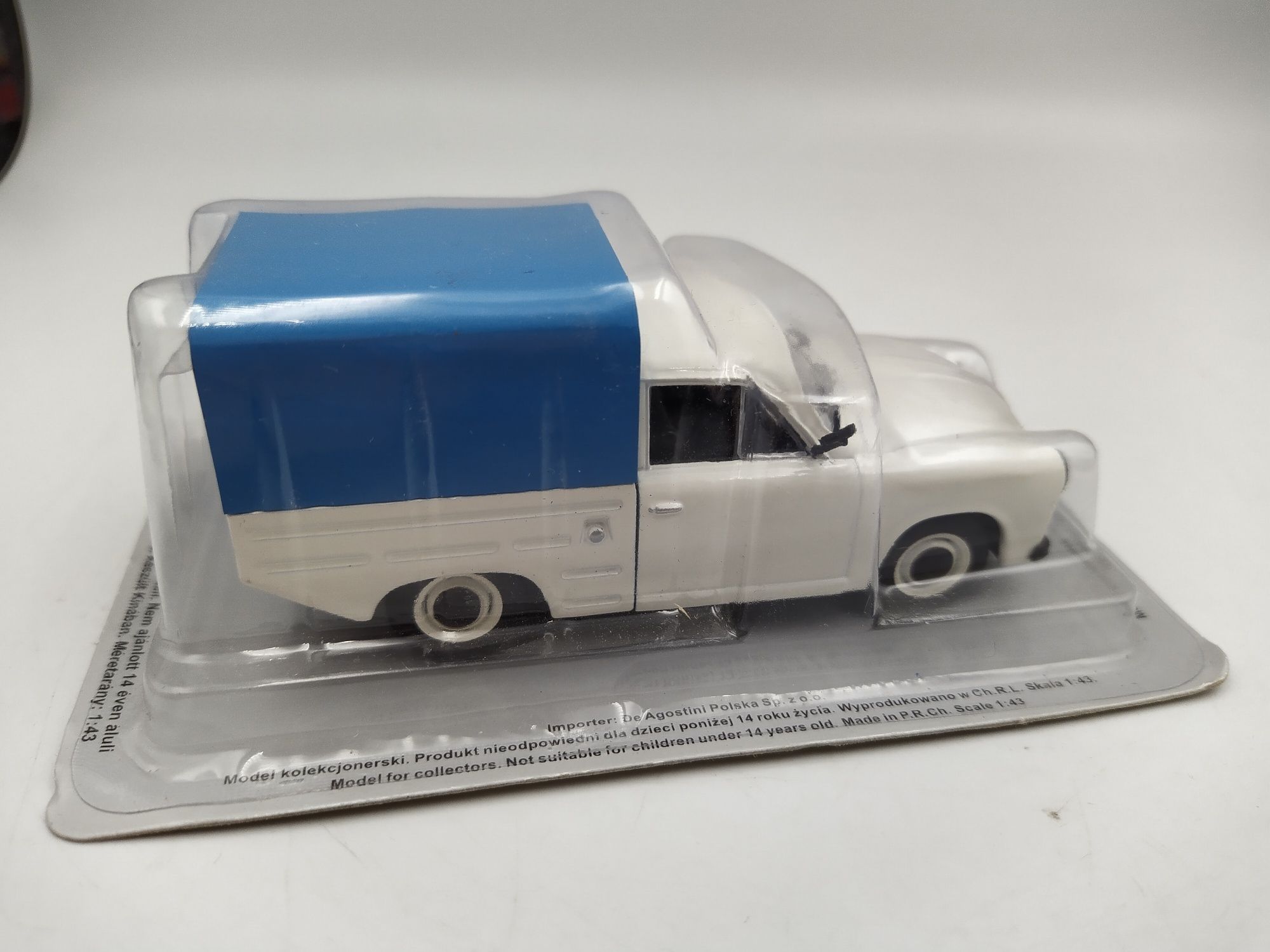 Syrena R20 deagostini kultowe auta PRL 1:43