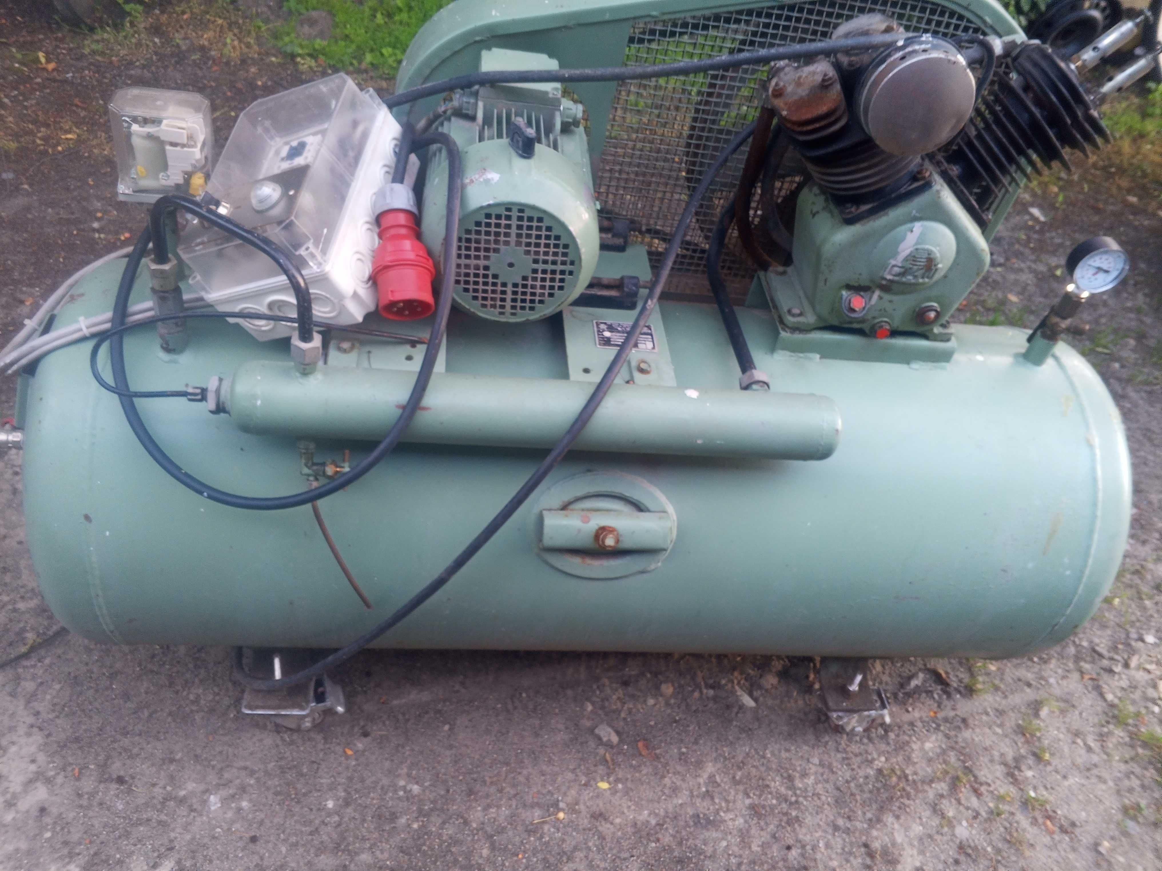 Silnik do kompresora 3jw60 2.2kw 347