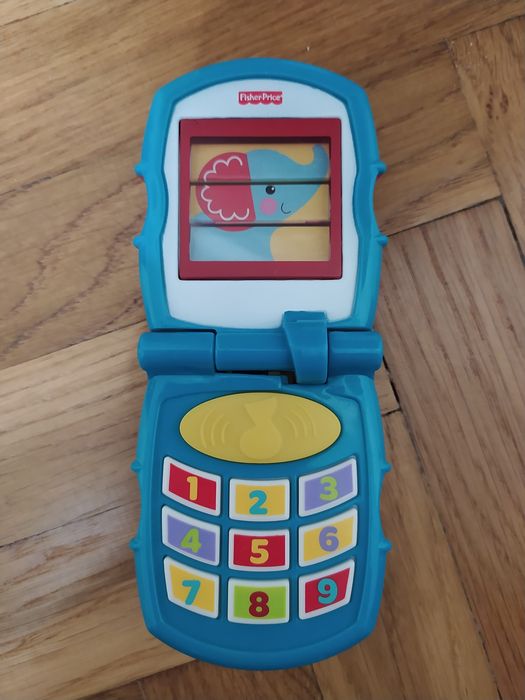 Komórka/telefonik z klapką Fisher Price zabawka interaktywna dla dziec