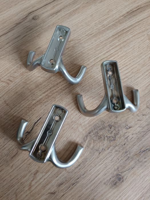 3 wieszaczki wkręty, zestaw