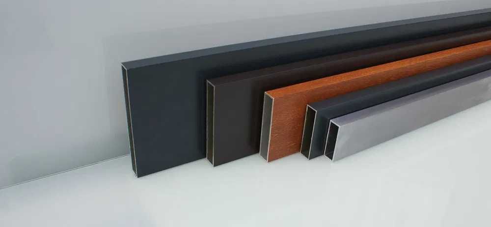 Profil aluminiowy 100x20 w wykończeniu drewnopodobnym - złoty dąb.