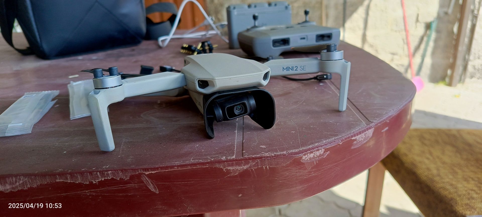 Dron DJI Mini 2 SE Fly More Combo