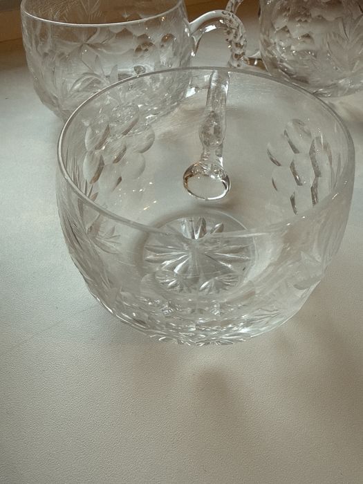 Kryształowa waza do pączu