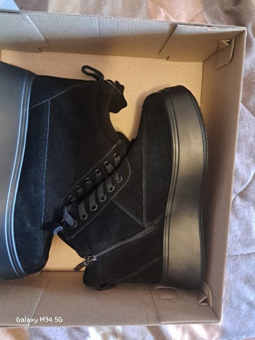 Женские Зимние Ботинки