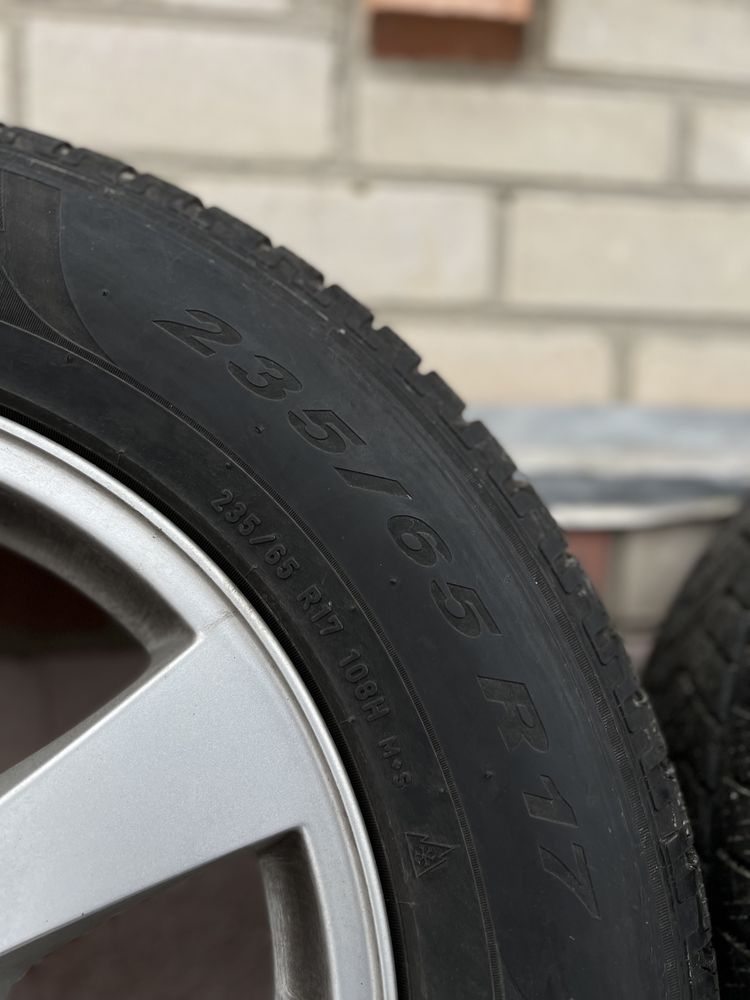 Volvo зима Pirelli 235 65 17