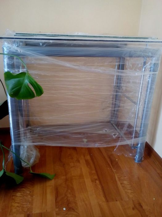 Столик. Стол. Тумбочка под телевизор. Полка. Стекло Jusk