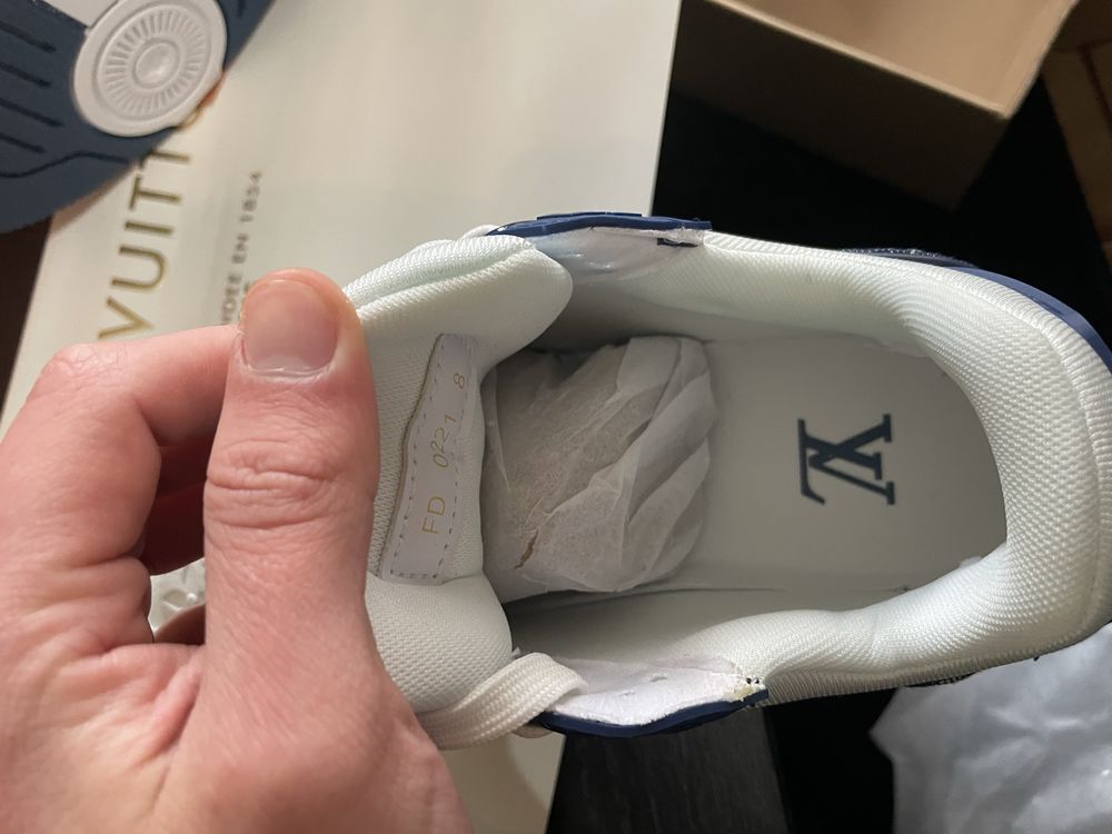 Louis Vuitton Sneaker