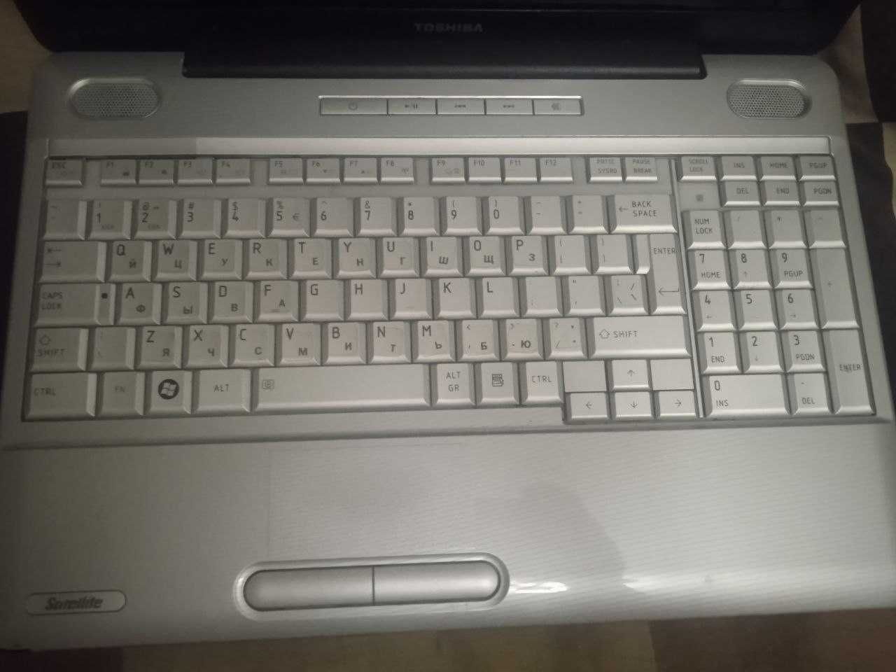 TOSHIBA L500 Black